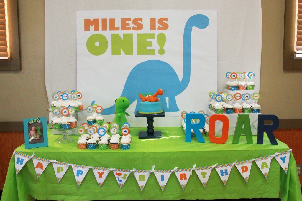 Dinosaur 1st Birthday Book Themed Party Decorations American